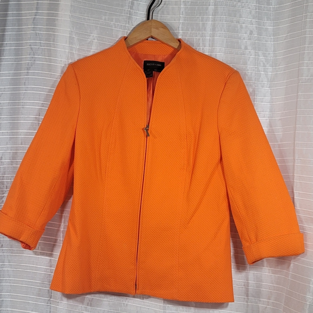 Focus 2000 Orange 3/4 sleeve Jacket size 10